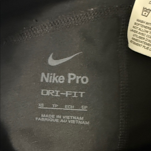 Nike Pro Black Leggings - Picture 2 of 4